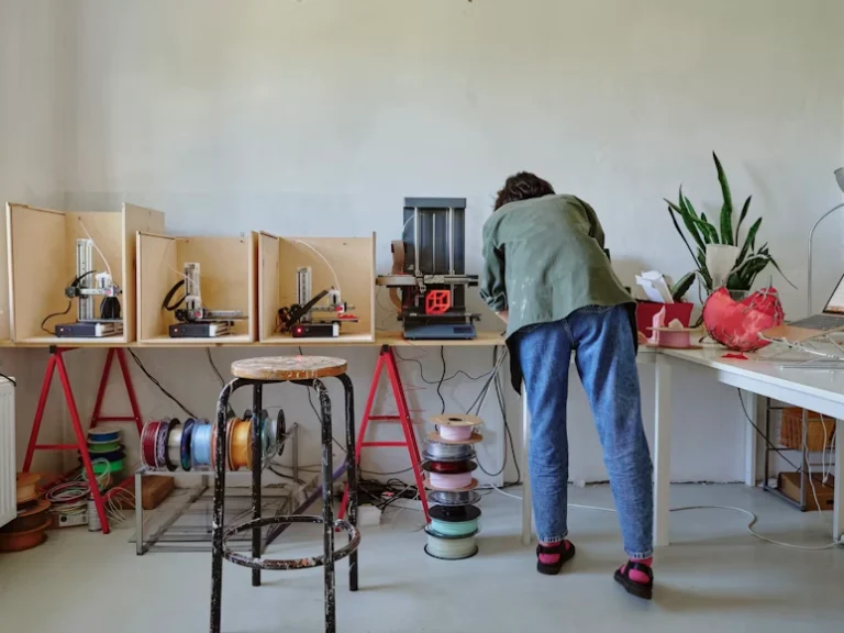 Como montar seu home office: dicas práticas para ergonomia e produtividade