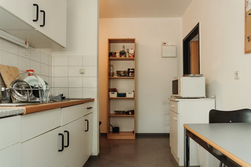 Cozinhas compactas: aproveitamento máximo com móveis modulados e soluções inteligentes