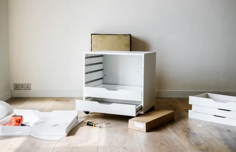 Gavetas desalinhadas: como ajustar corretamente e resolver de forma prática